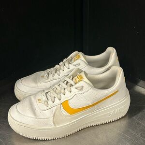 Nike Air Force 1 Size 8.5 Men
